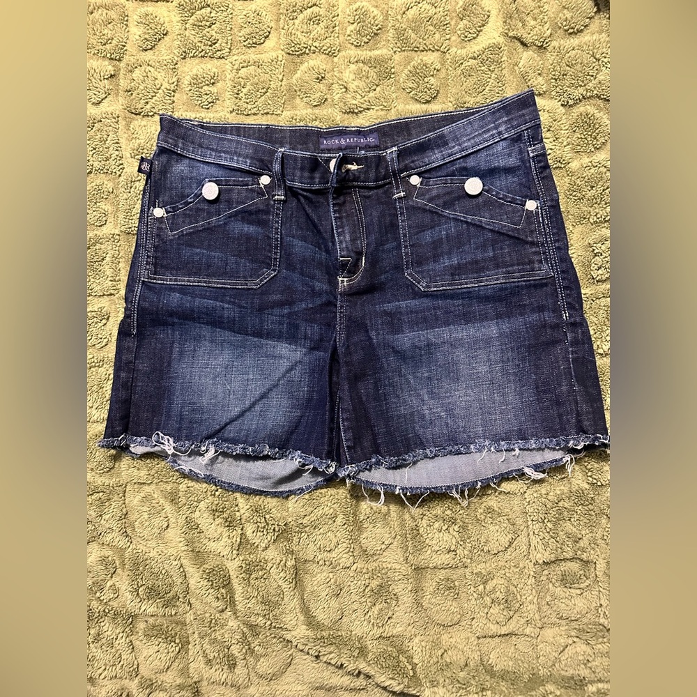 Rock & Republic Jean shorts size 14